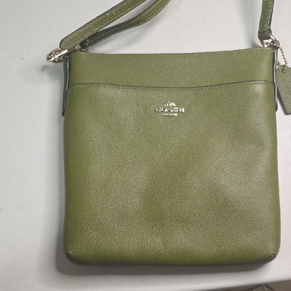 Coach Kitt Messenger Olive Green Crossbody Bag - Picture 3 of 9